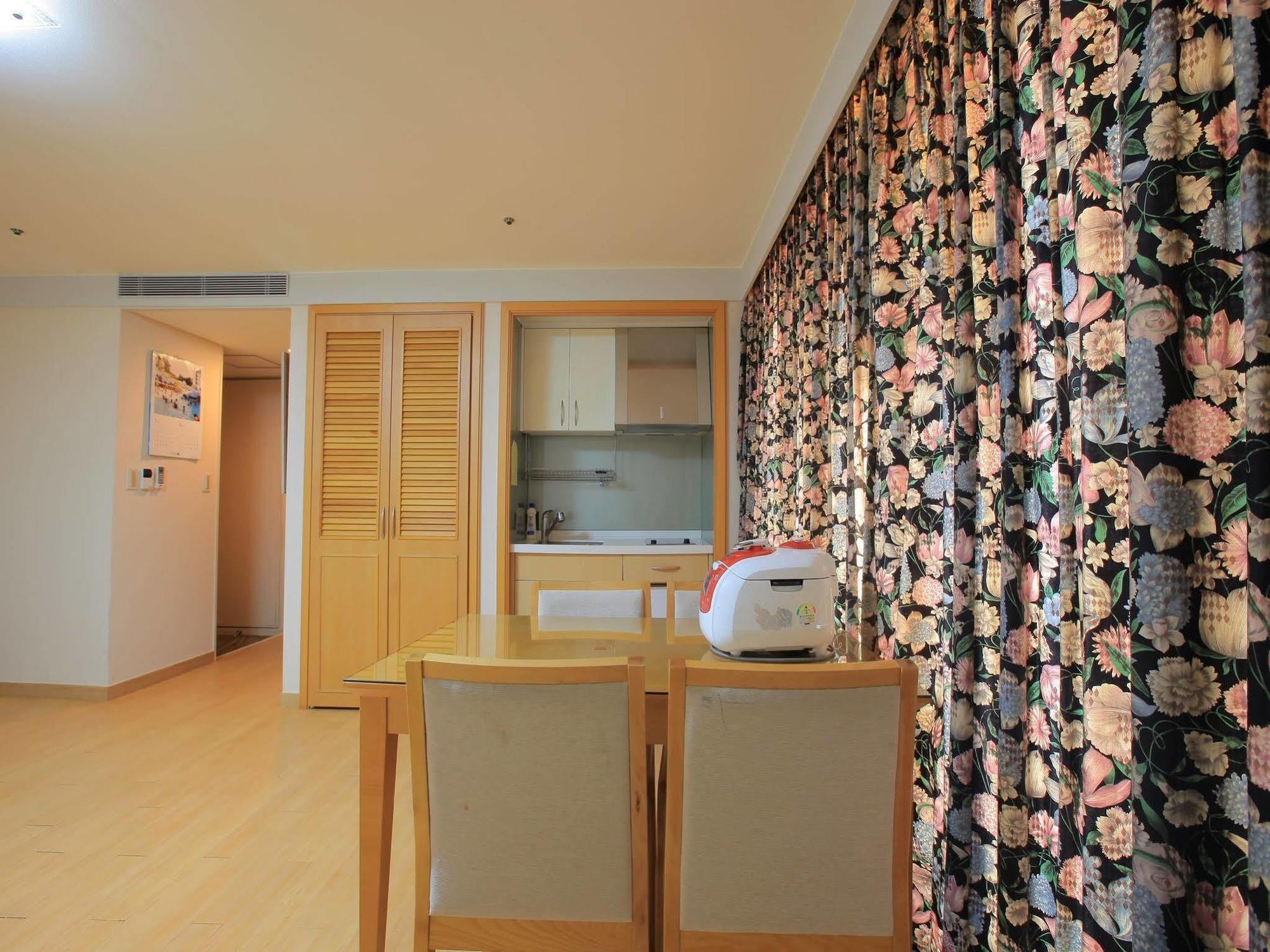 Yongpyong Resort Pyeongchang Exterior photo